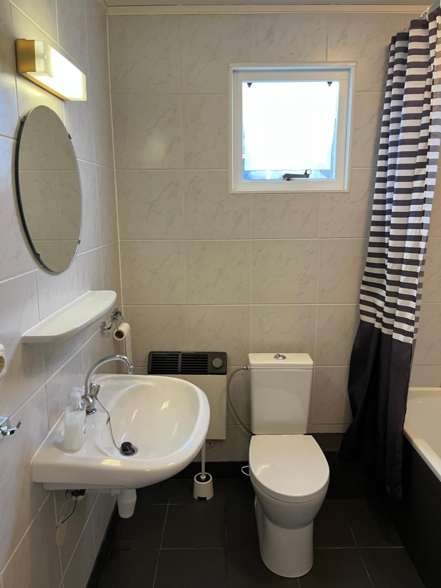 Appartement Anker ฮอลลุม ภายนอก รูปภาพ